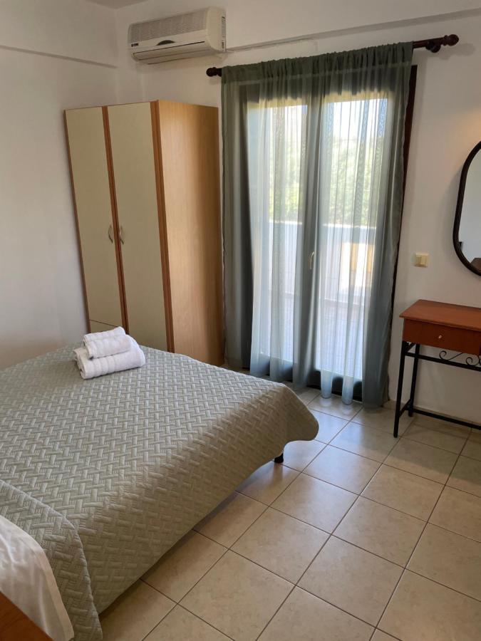 Rousolakos Pool Apartments Palekastro Extérieur photo
